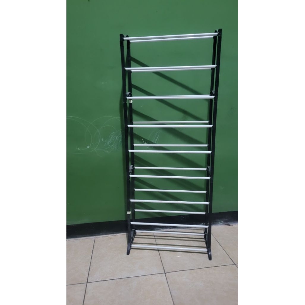 rak susun jilbab bekas