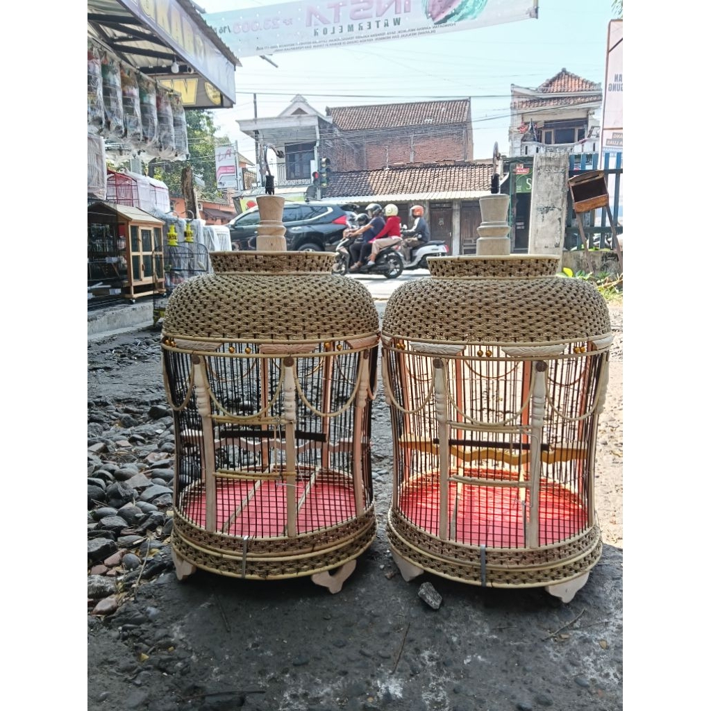 SANGKAR PERKUTUT RAJUT EGEL MATARAM