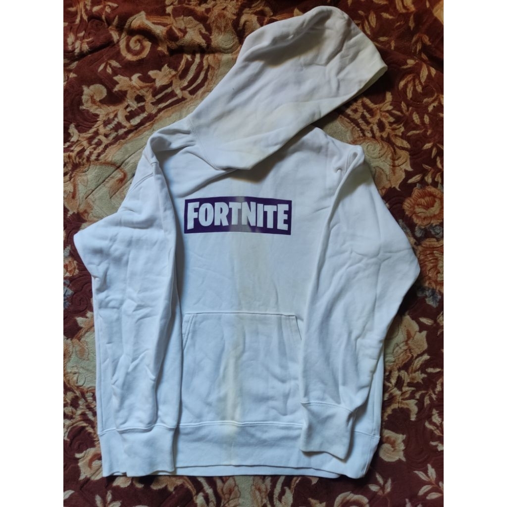 hoodie uniqlo x fortnite