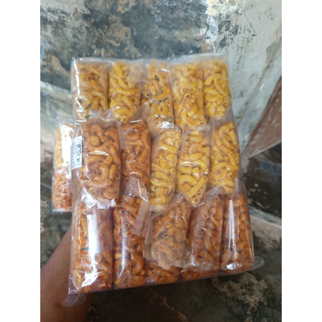 

makaroni cikruh kemasan ekonomis 71gr
