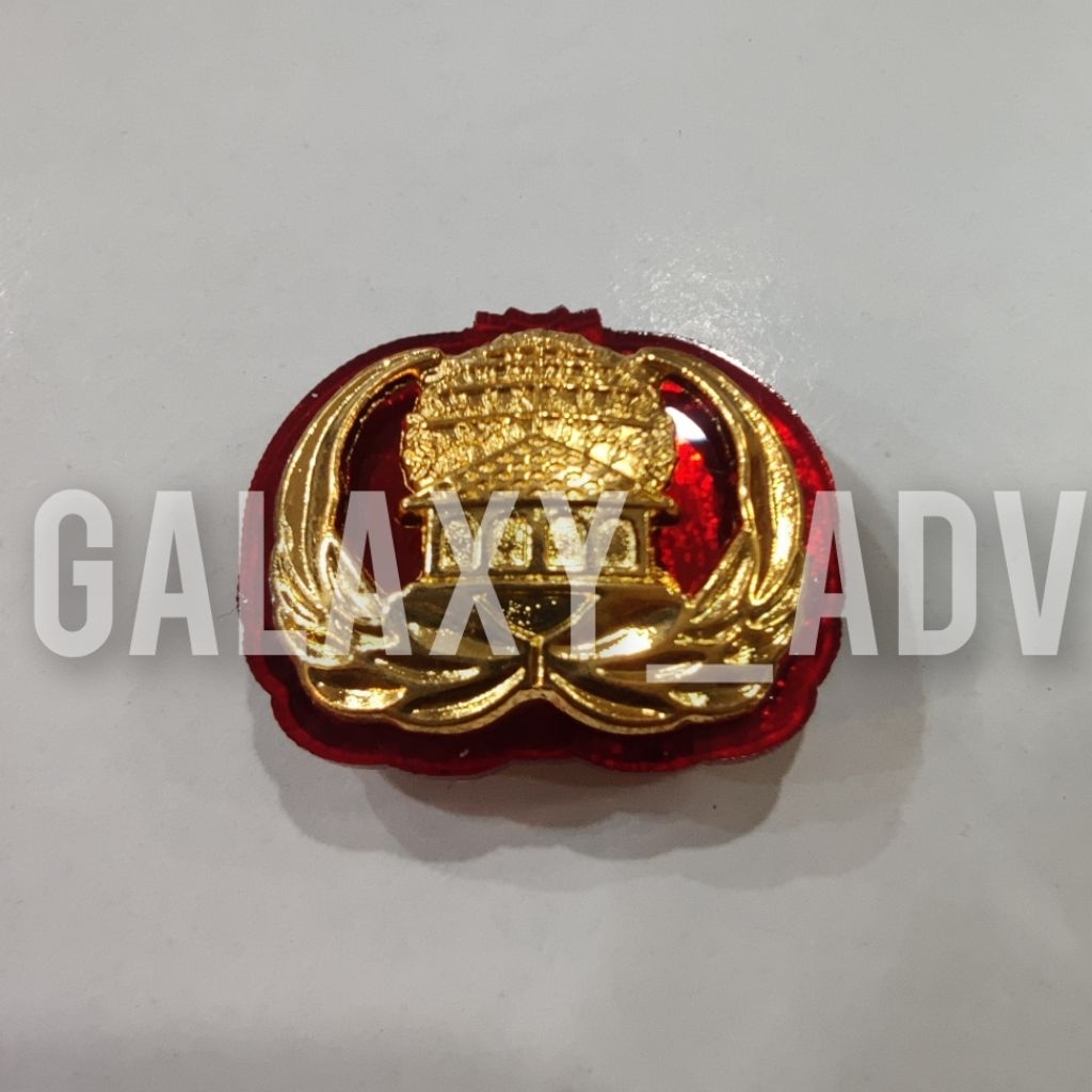 pin KORPRI bangkok kuningan sepuh emas lapis acrylic merah - magnet