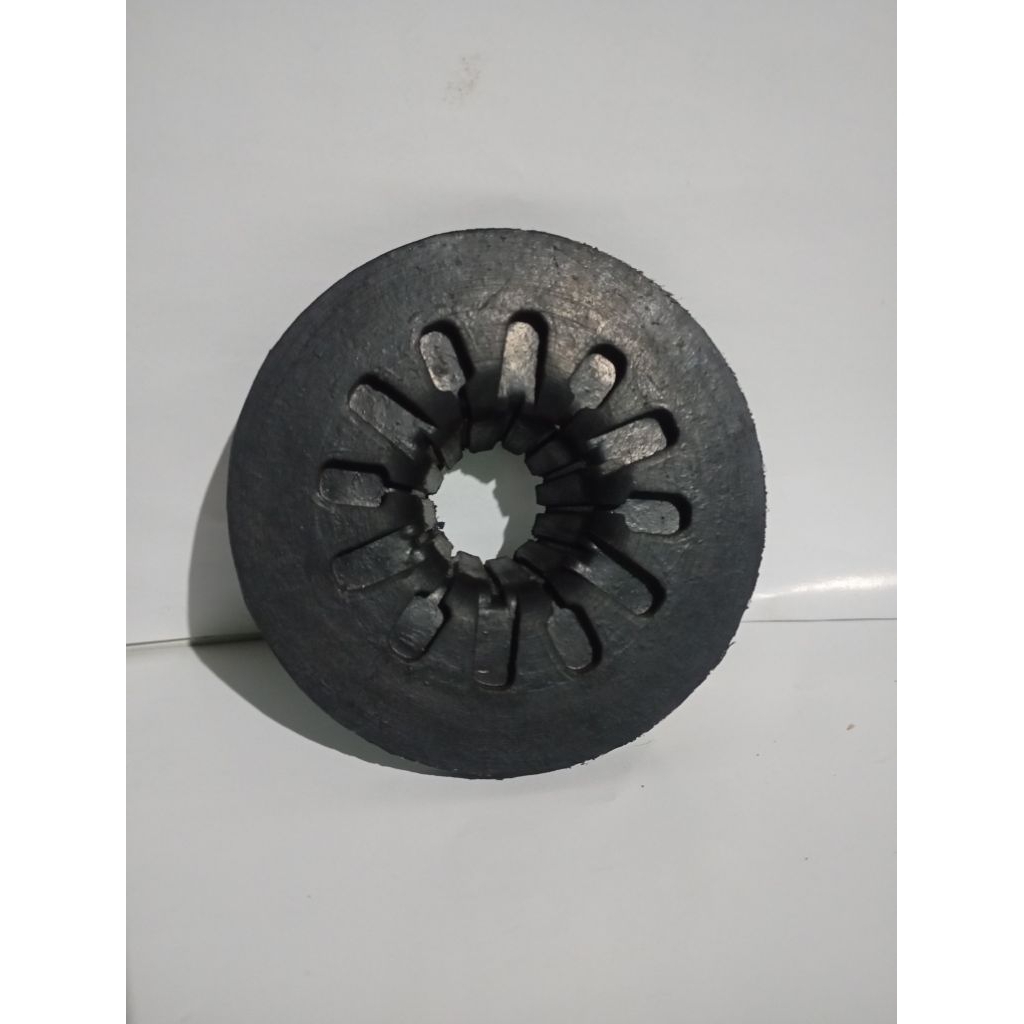 Karet tatakan per keong bantalan per belakang atas - AVANZA XENIA RUSH TERIOS