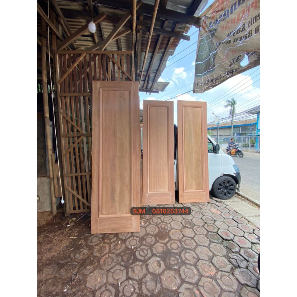 pintu solid kayu kamper kering bahan kayu bekas ,produksi  baru /daur ulang