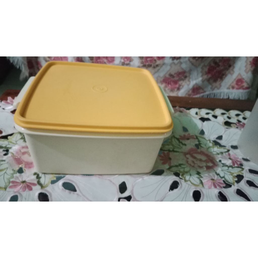 Rantang Jumbo 4 ltr, tupperware, Second, Saleee