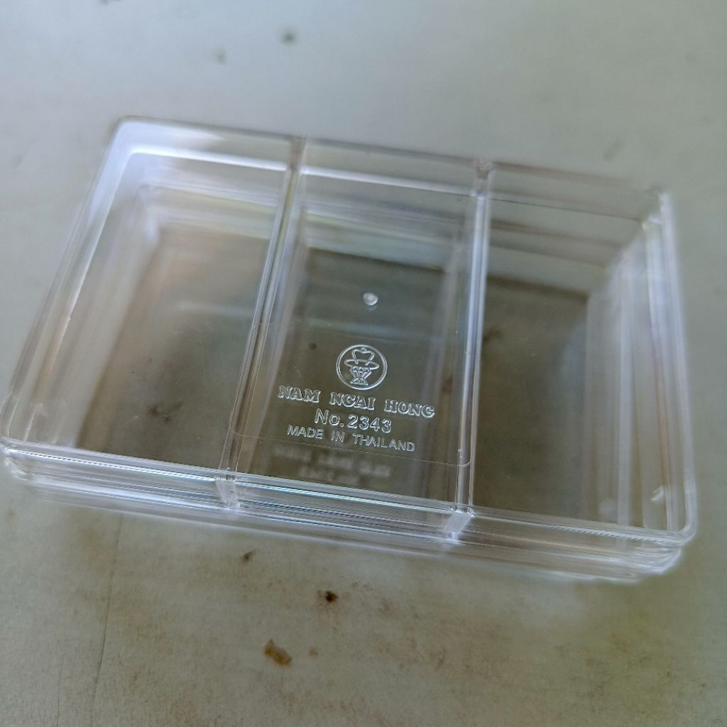 [Original Azko/Ace Hardware] Kotak Box Kaca Plastik Penyimpanan Kecil Alat Jahit Benang Jarum Kancin