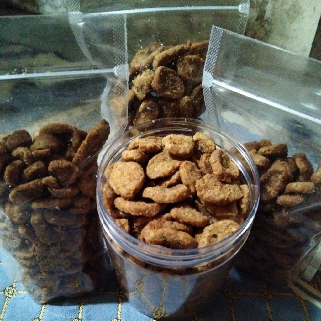 

kue biji ketapang