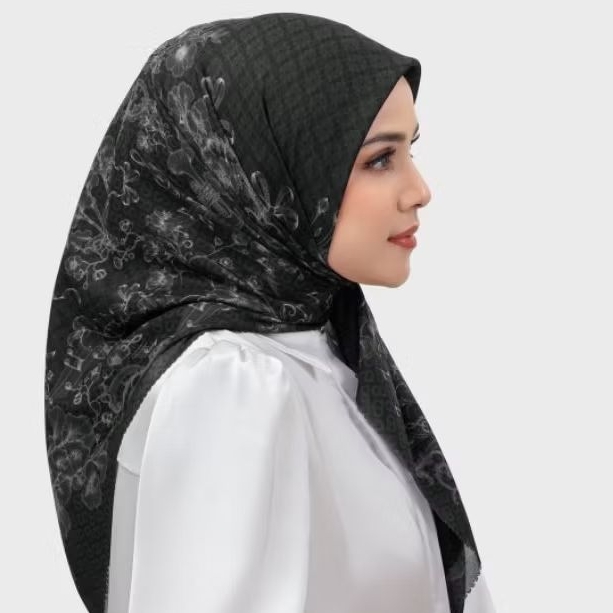 Nada 3 Movie Night Buttonscarves ready size Regular dan XL