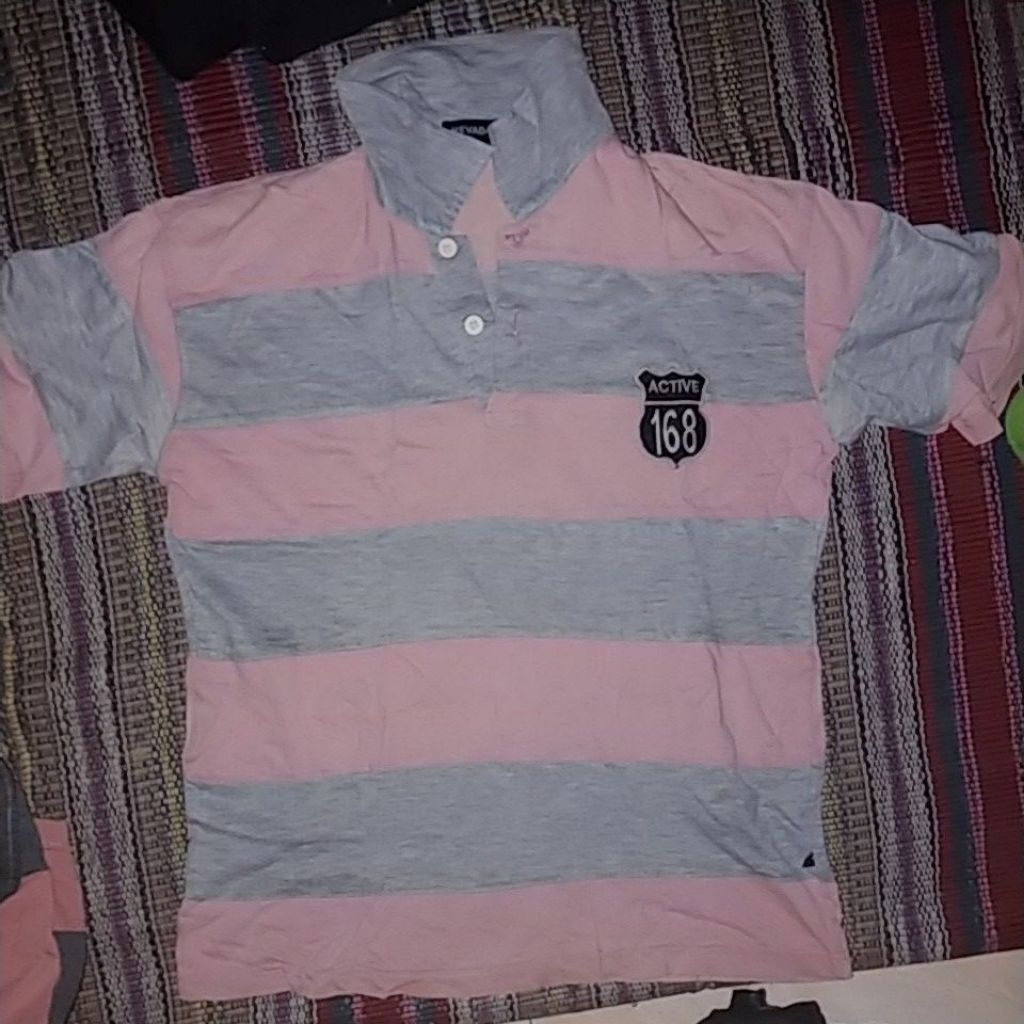 kaos kerah polo priloved