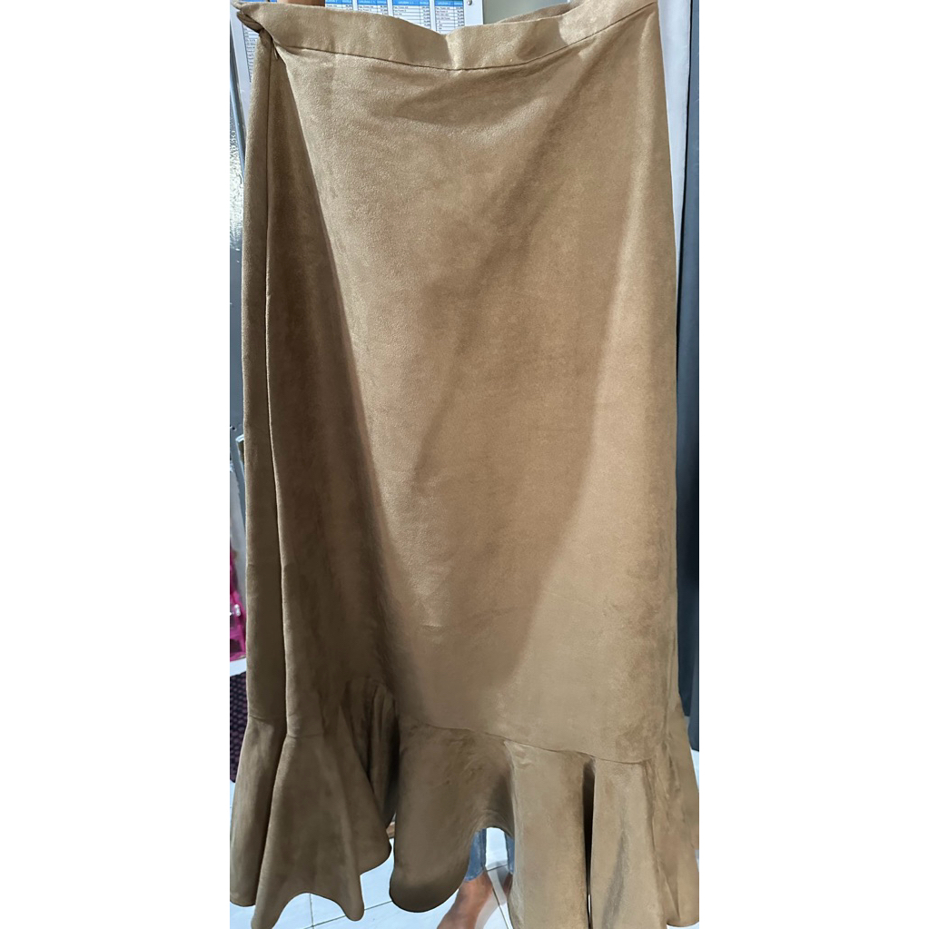 rok panjang ria Miranda signature