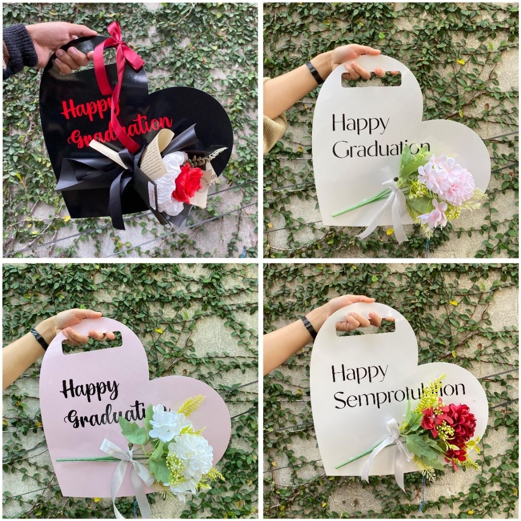 

Happy graduation love cardboar flower/paper board/kotak bunga tenteng