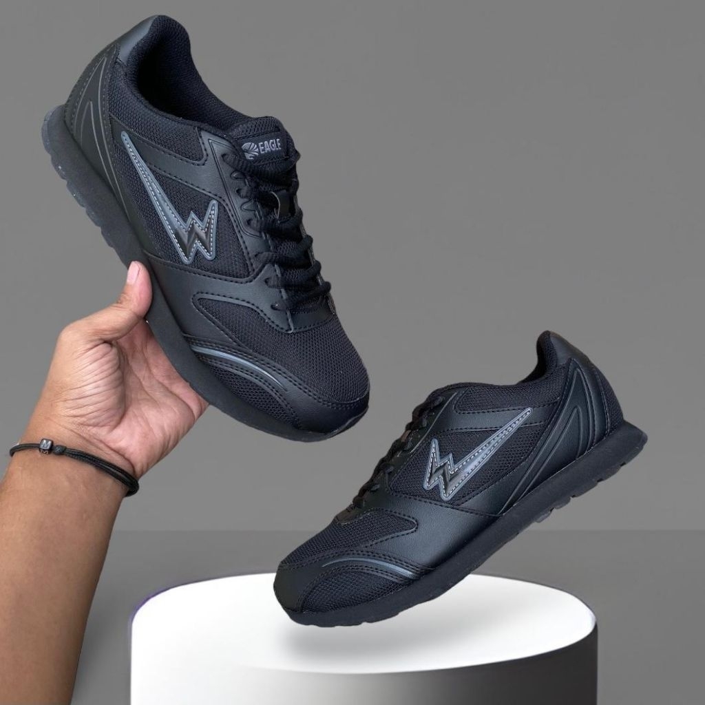 sepatu hitam polos sepatu anak hitam polos sepatu sekolah anak sepatu olahraga anak sepatu sport ana