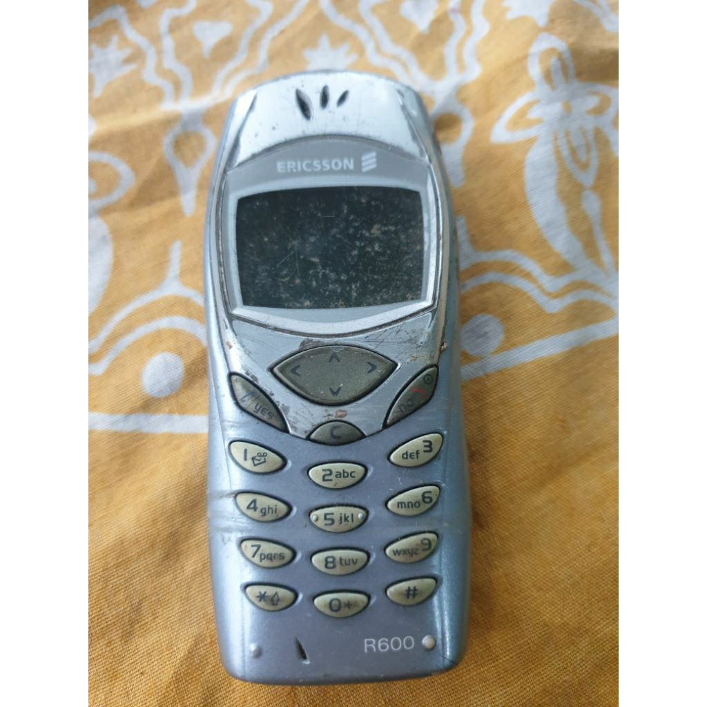 Ericsson R600 original bahan minus