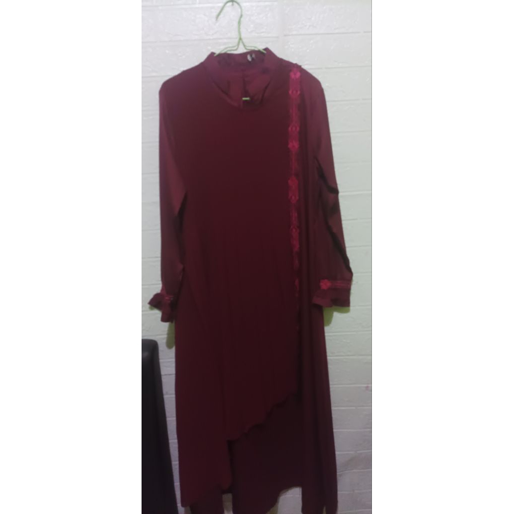 gamis warna maroon