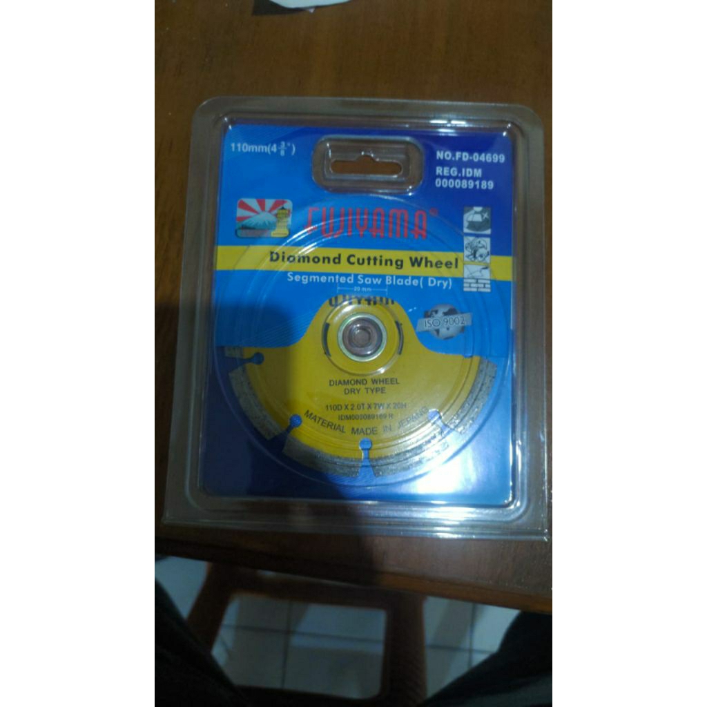 pemotong kramik diamond well