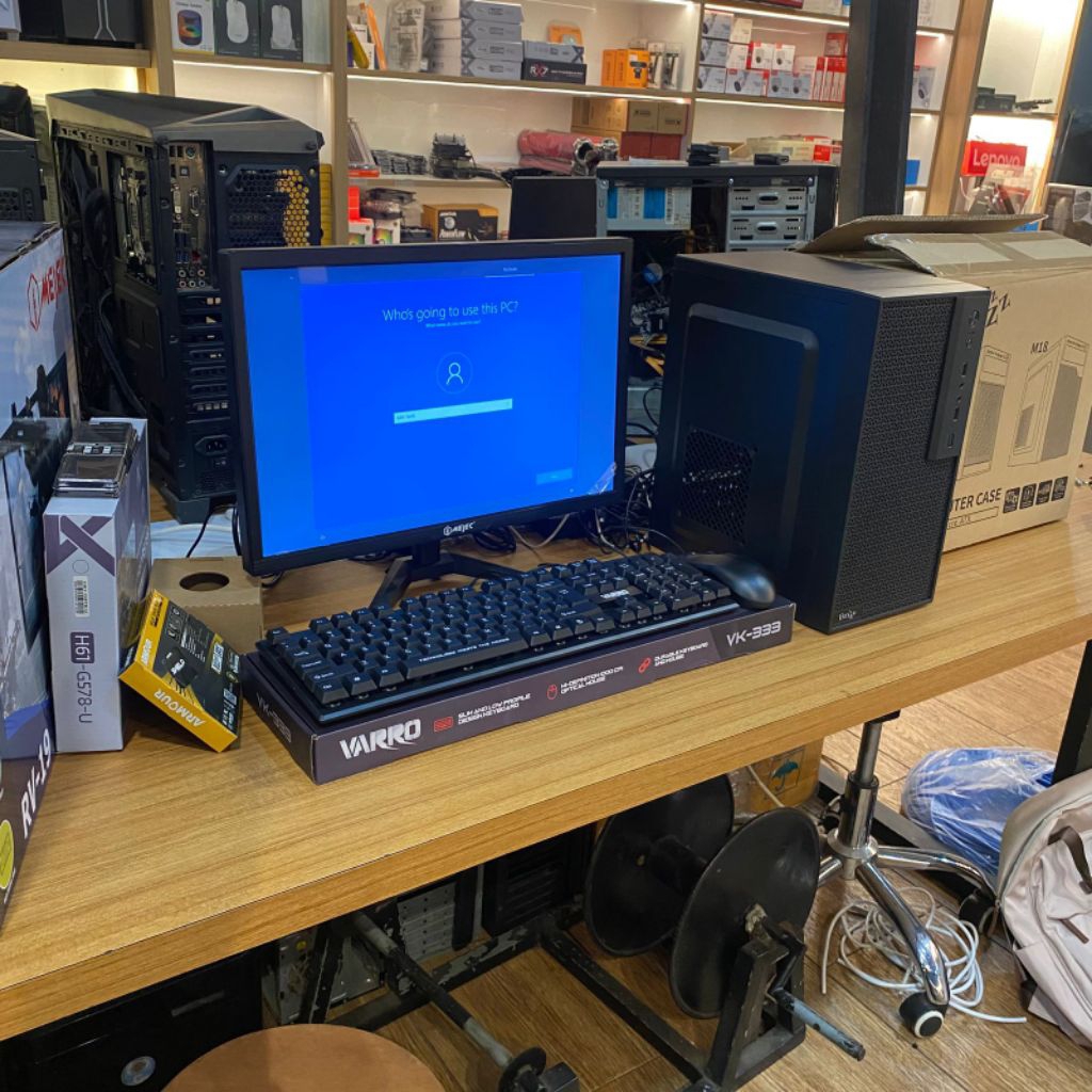 PC BARU Core i5-3470, RAM 16GB, SSD 256GB, MB H61, PSU 500W, Monitor 19”LED, Keyboard +Mouse, Win10P