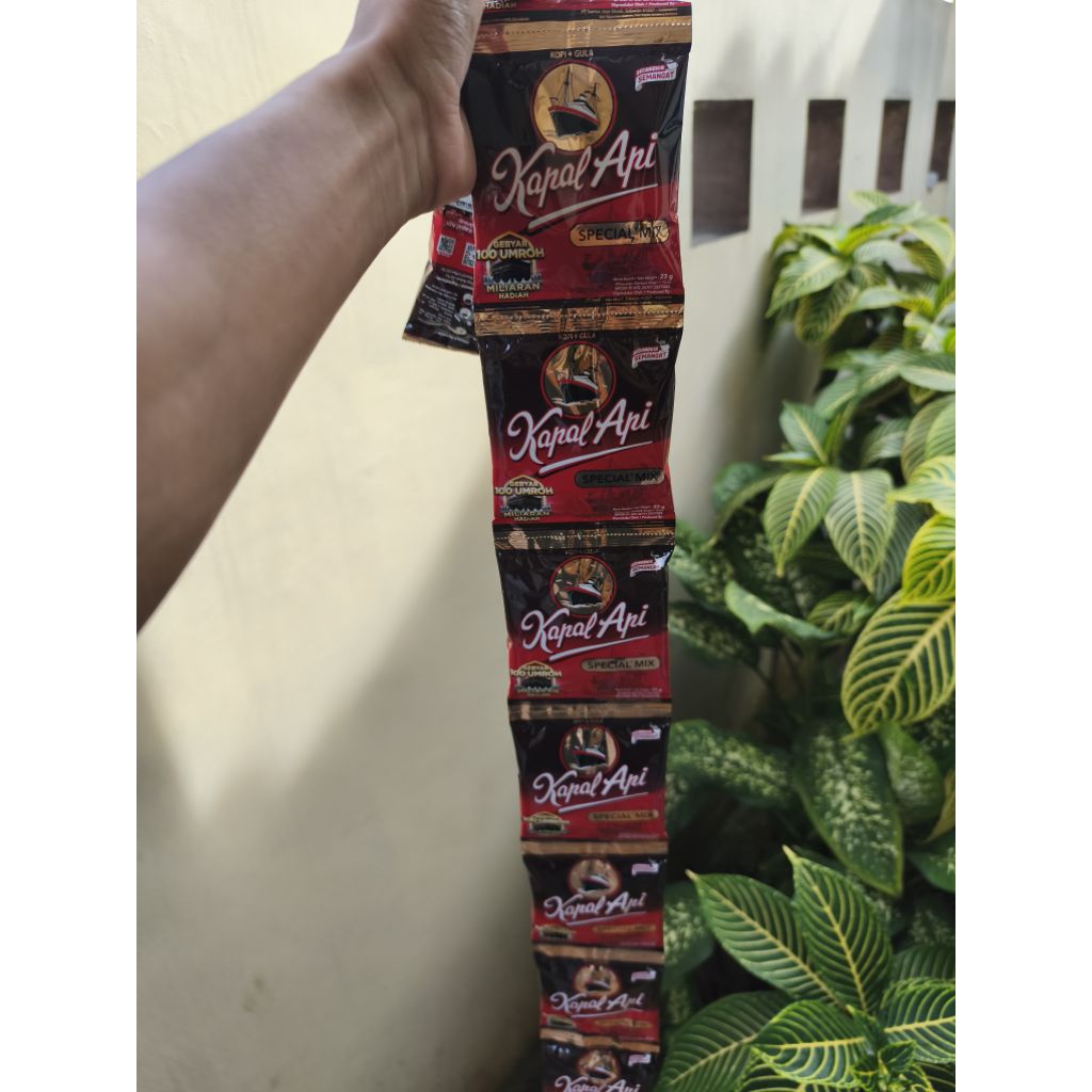 

Kopi Kapal Api Special Mix