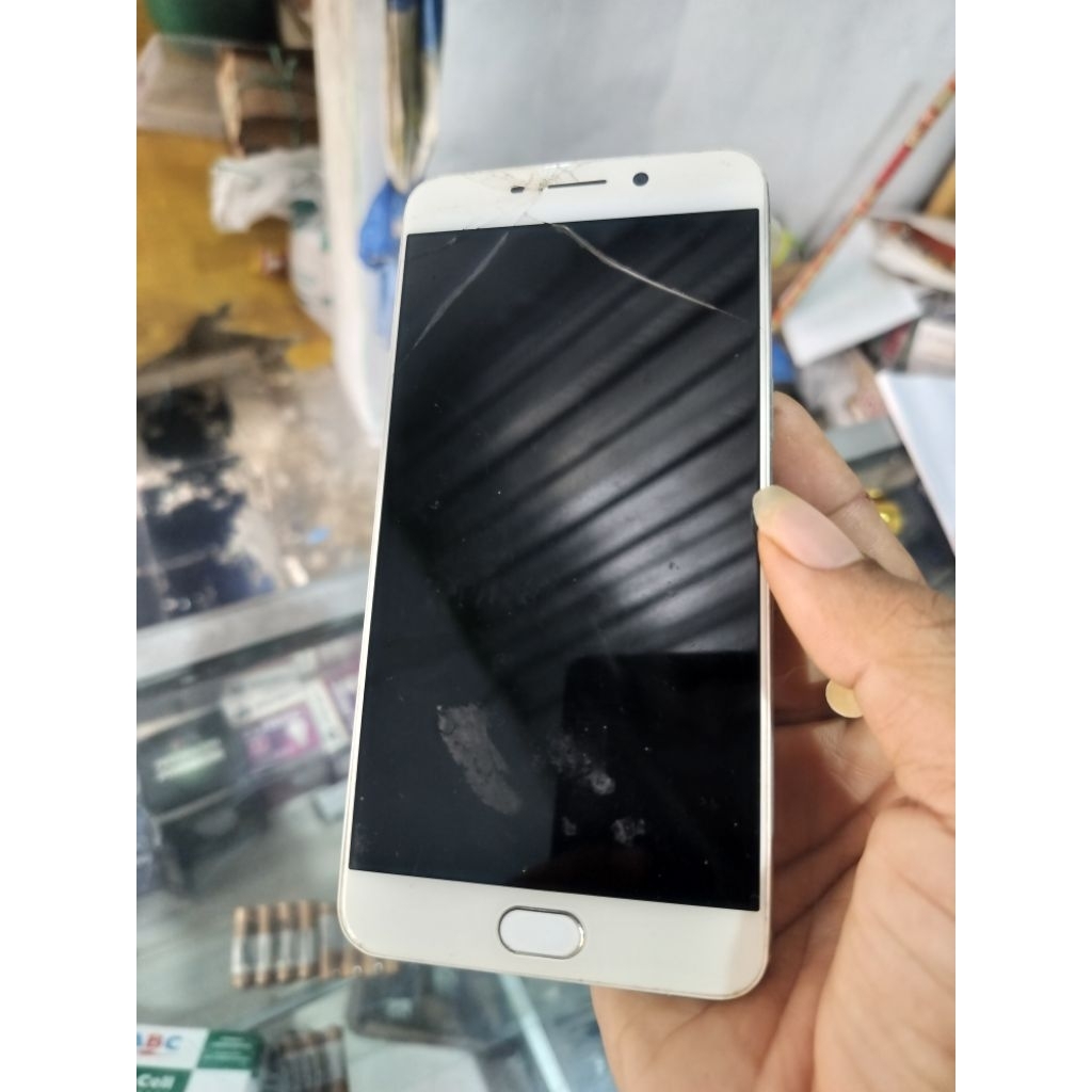 oppo F1 PLUS minus LCD rusak..mesin hidup