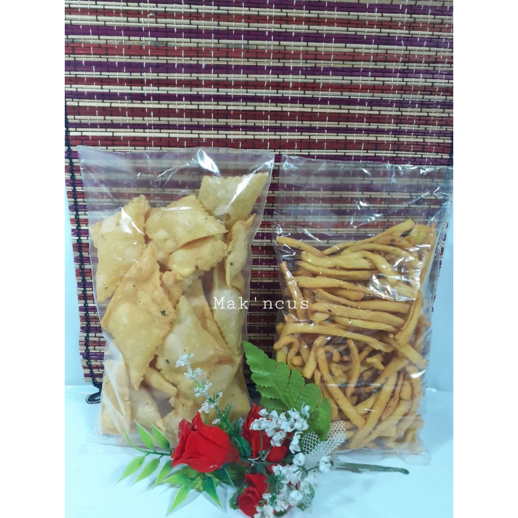 

KRIPIK BAWANG RENYAH KILOAN MAK NCUS 500 gr