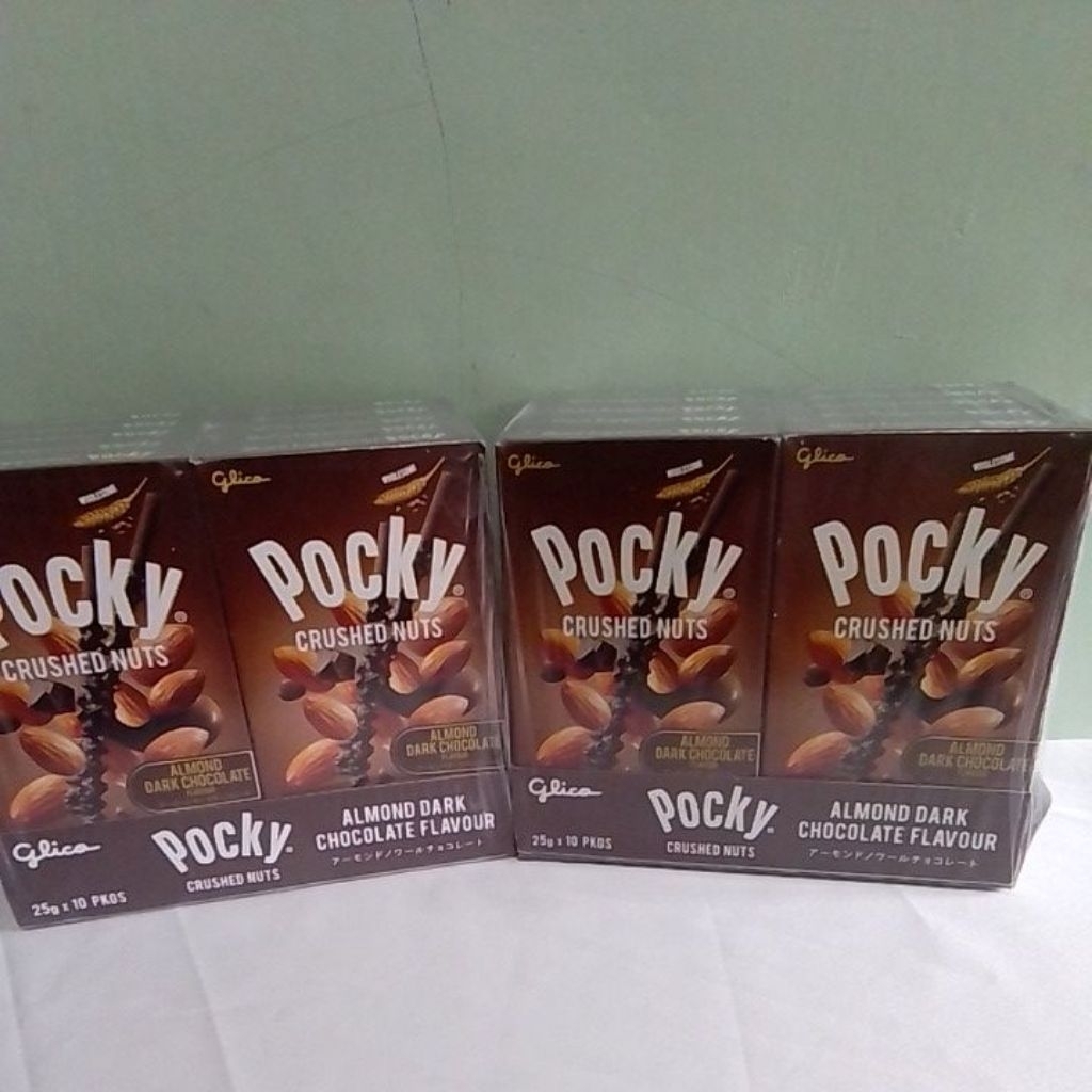 

POCKY CRUSHED NUTS EXPIRED FEBRUARI 2026