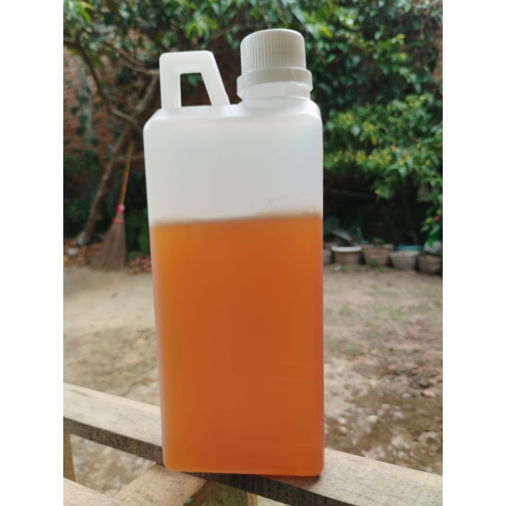 

Madu Nektar Randu Asli 1000gr – Murni & Kaya Manfaat