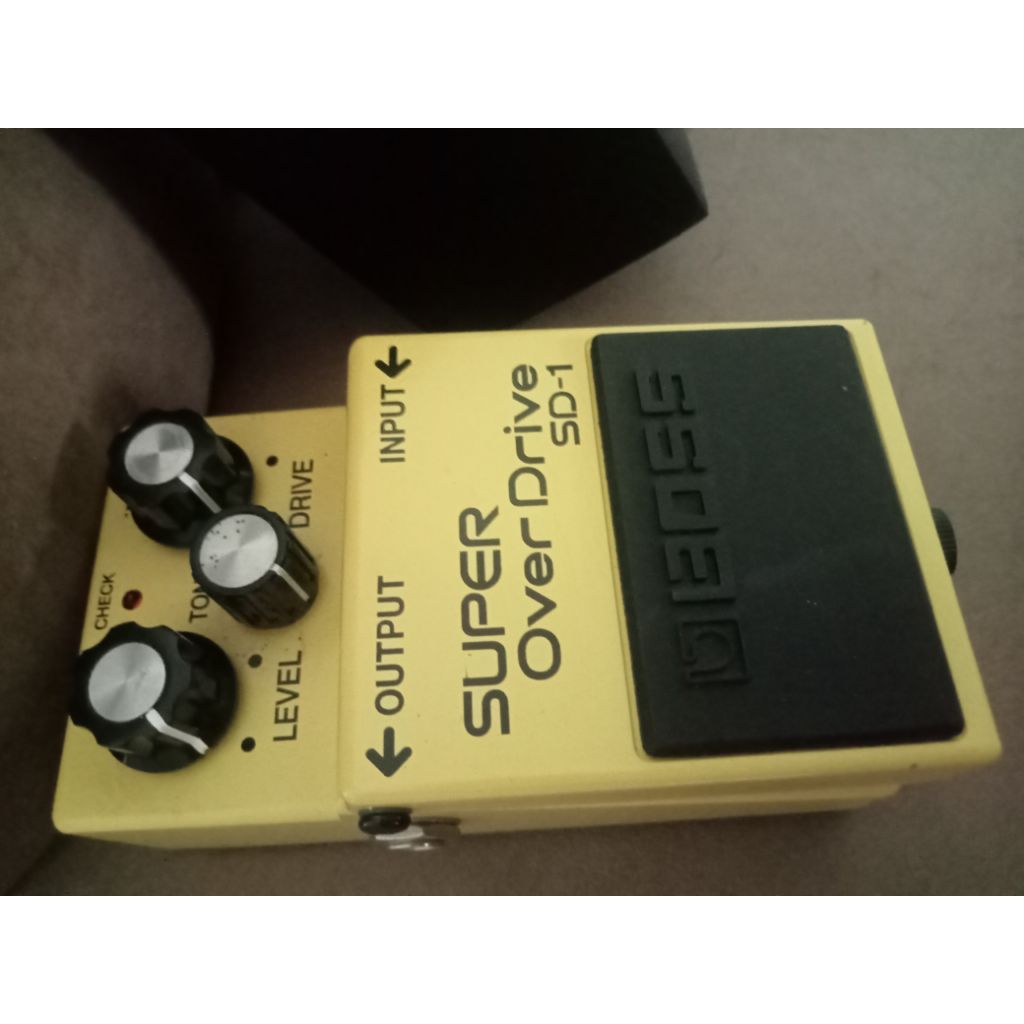 EFEK GITAR BOSCH PRELOVED