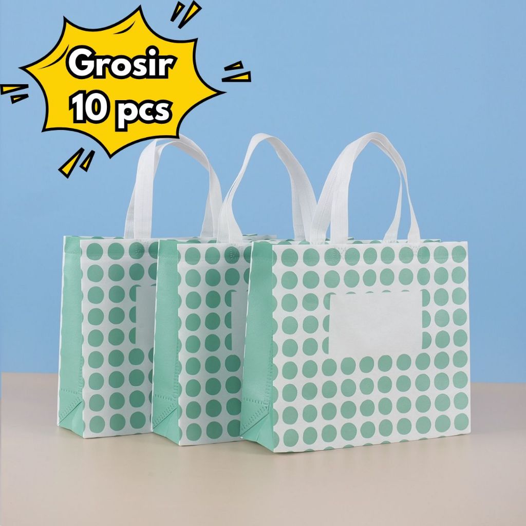 

10PCS Grosir stock tersedia Tas Spunbond Handle | Goodie Bag | Tote Bag | Souvenir | Hampers |untuk Toko Baju| Selamatan Haji Khitan Ultah Wedding 28x20x10 32x27x10 43x32x10 47x36x10