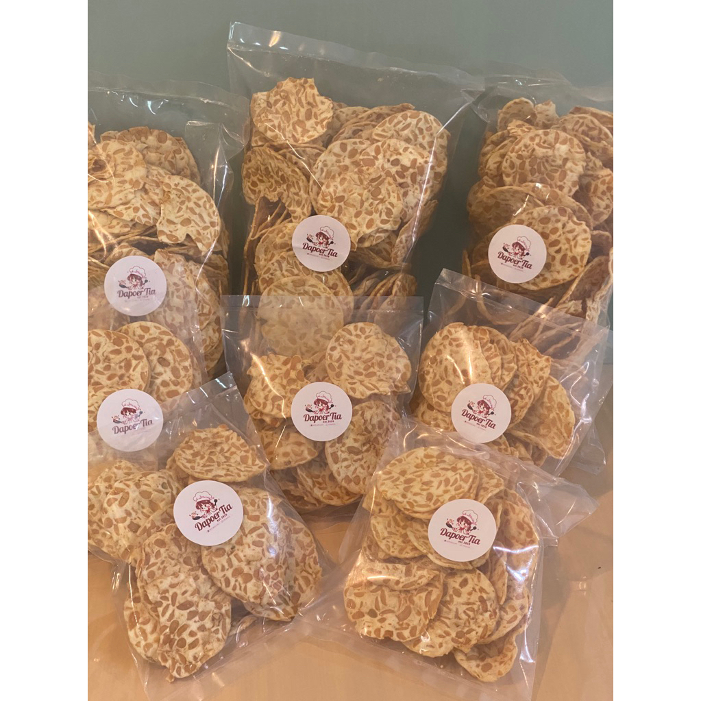 

Kripik Tempe 250gr dijamin kriuk dan krenyes