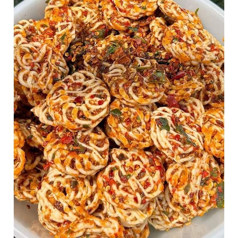 

Endeuss Snack - Kerupuk Mawar Pedas Rempah Daun Jeruk 50GR / Jajanan Pedas 5000an Termurah