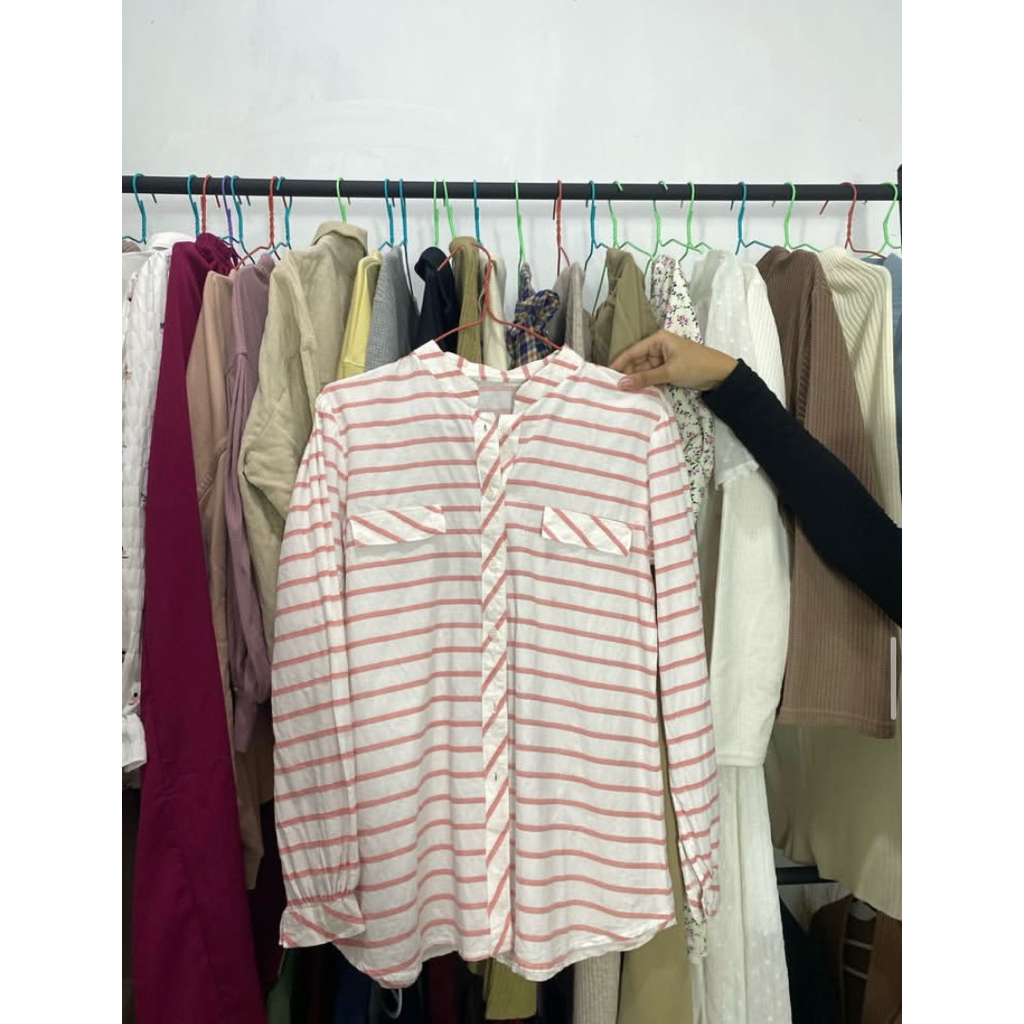 Kemeja Salur Pink