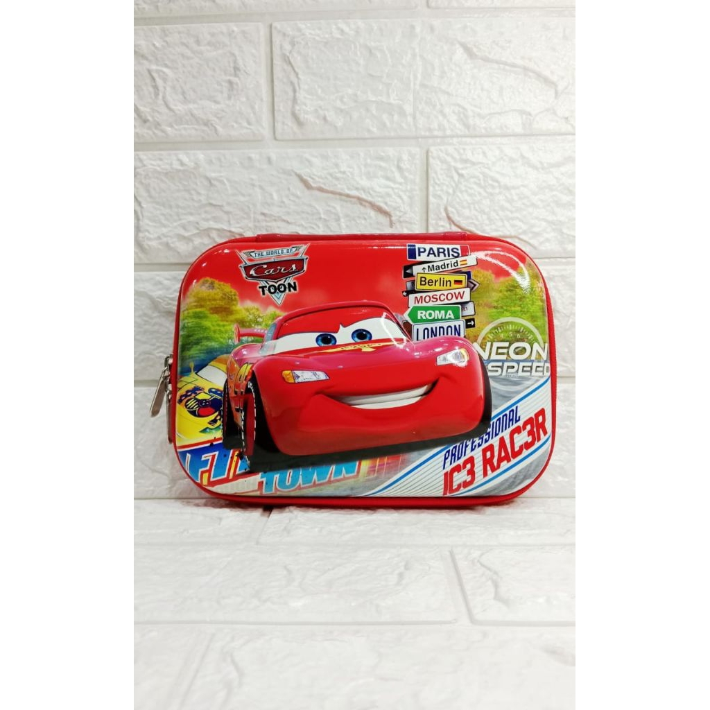 

Tempat pensil karakter mobil