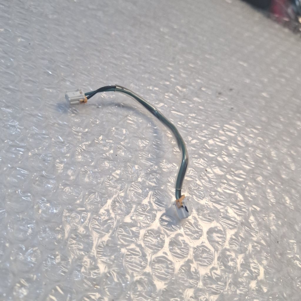 KABEL SOKET PCB LAMPU SEIN BELAKANG MOTOR HONDA PCX150