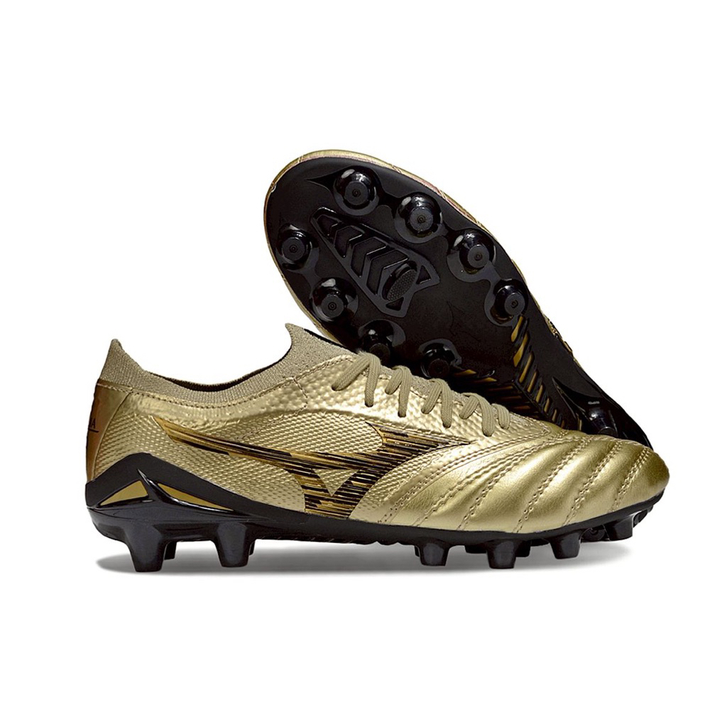 Sepatu Bola Mizuno Beta 4 Gold Black
