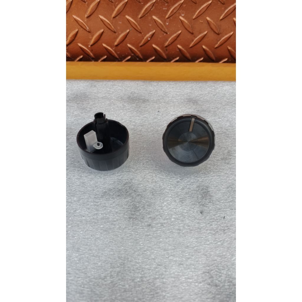 knop putaran / knop AC mobil calya dan Sigra original