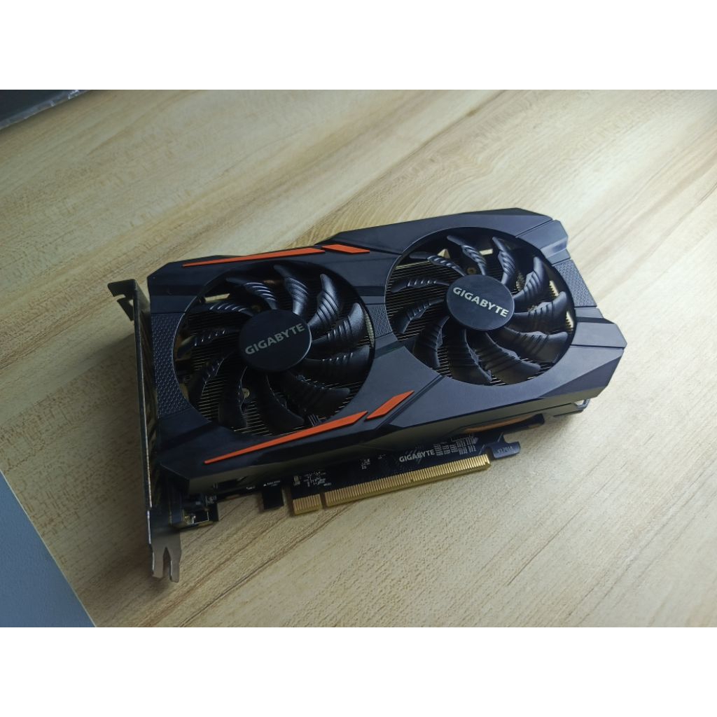 RX 560 4GB GDDR5 GIGABYTE