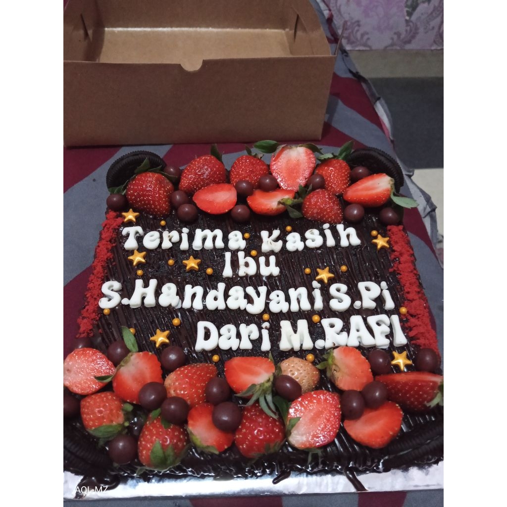 

Brownies kukus Hias Ucapan