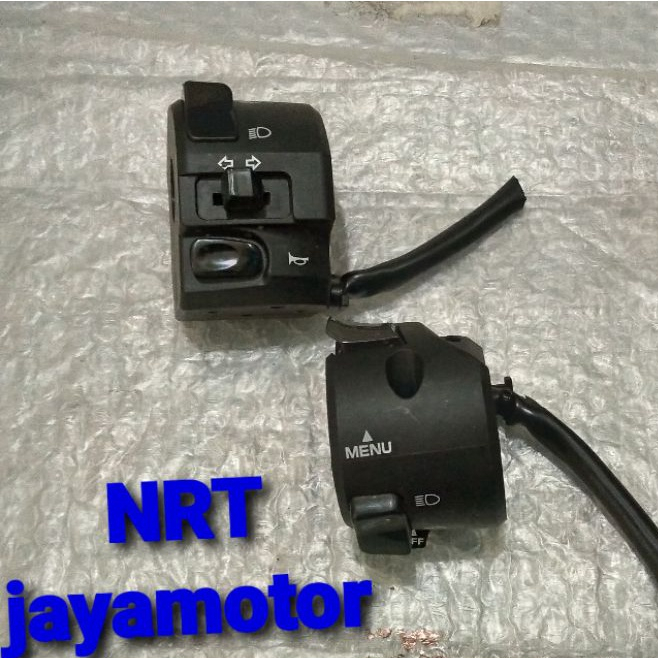 HOLDER SAKLAR KIRI YAMAHA LEXI ORIGINAL