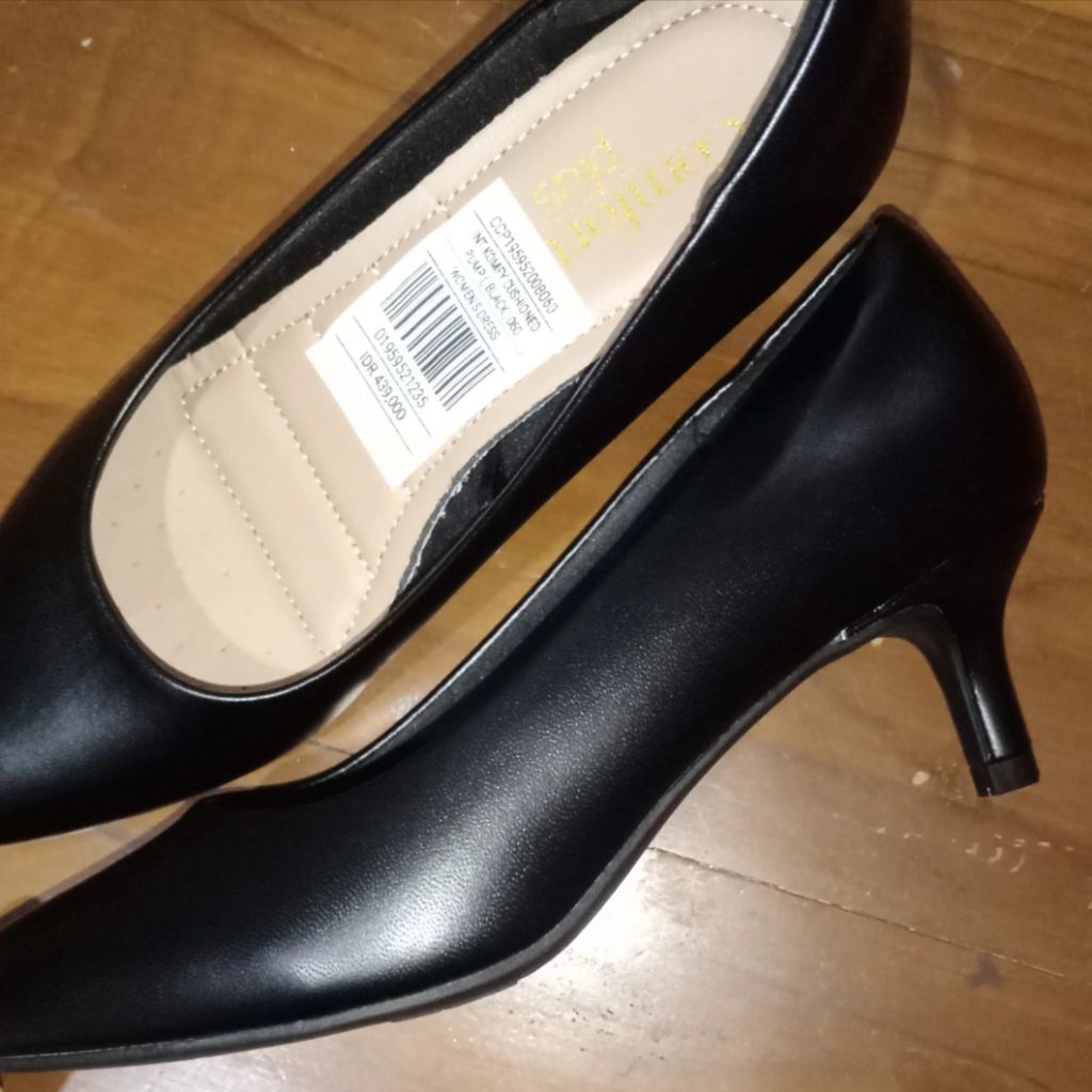 Heels Comfort Plus by Payless