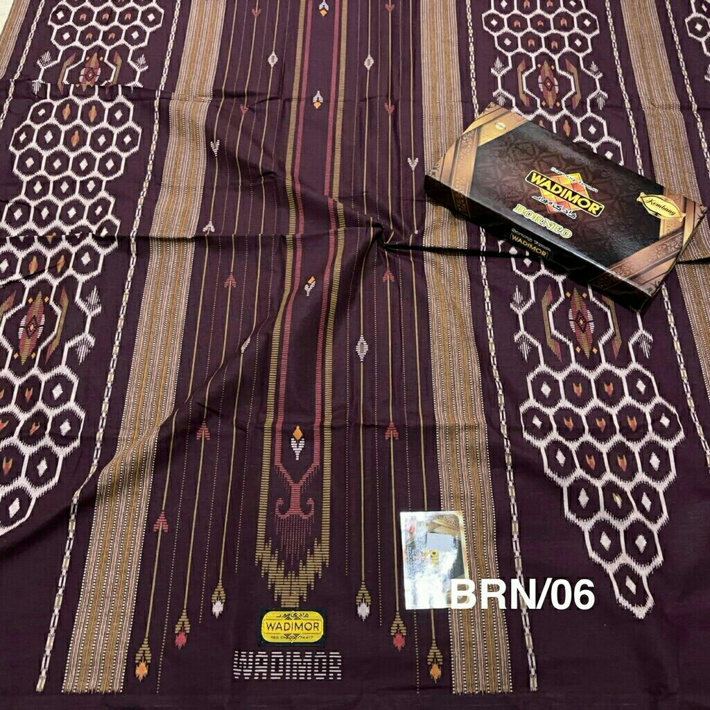 Sarung wadimor motif BHS