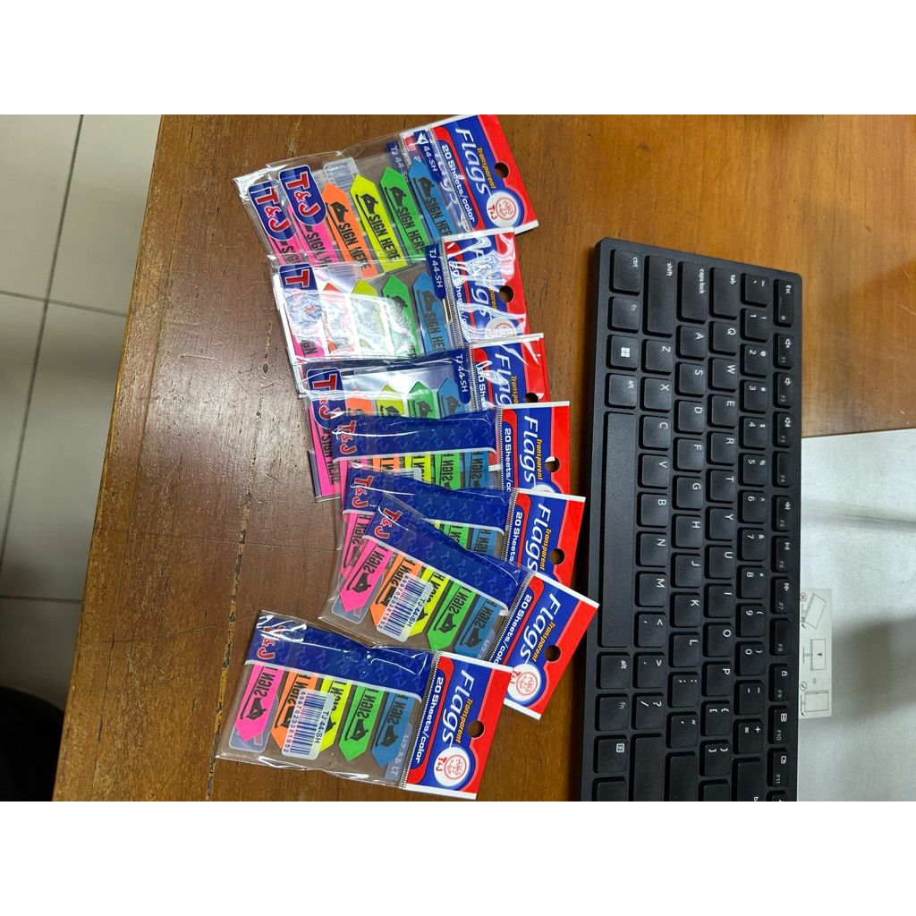 

T&J Labels 5 COLORS PAPER FLAGS TJ P5-SH (SIGN HERE)