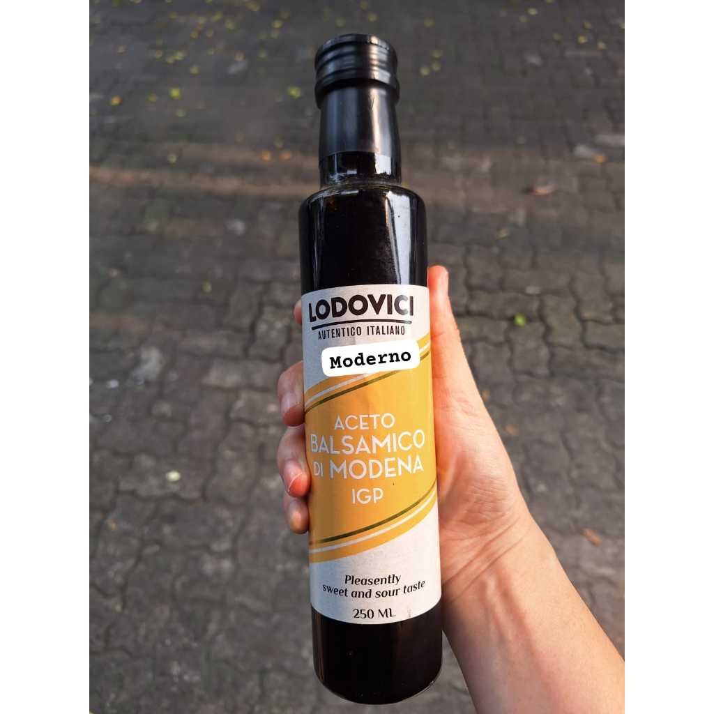 

Lodovici Aceto Balsamico Di Modena Sweet and Sour 250ml - Balsamic Vinegar 250gr - Cuka balsamic 250gr