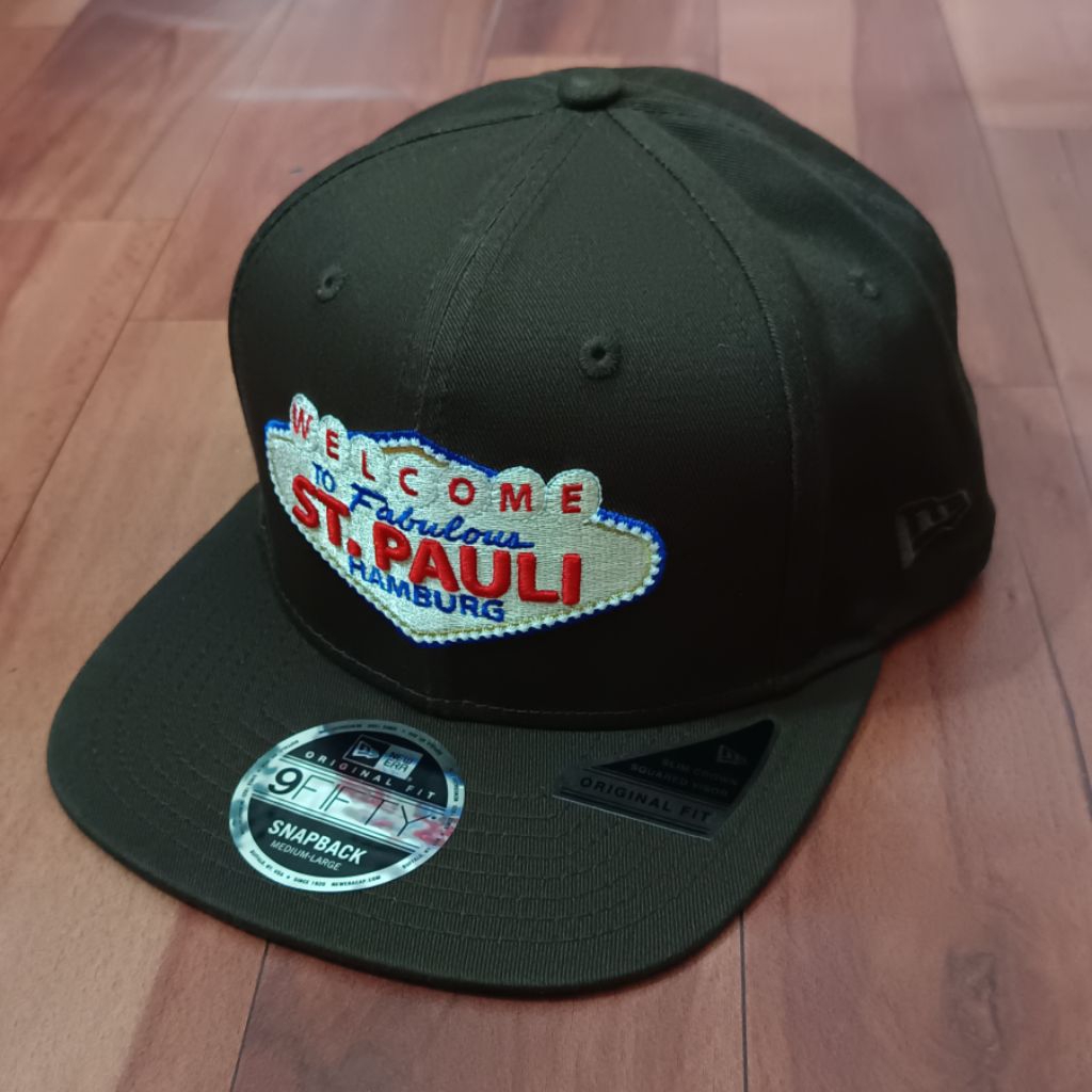 new era x justfitted ST. Pauli