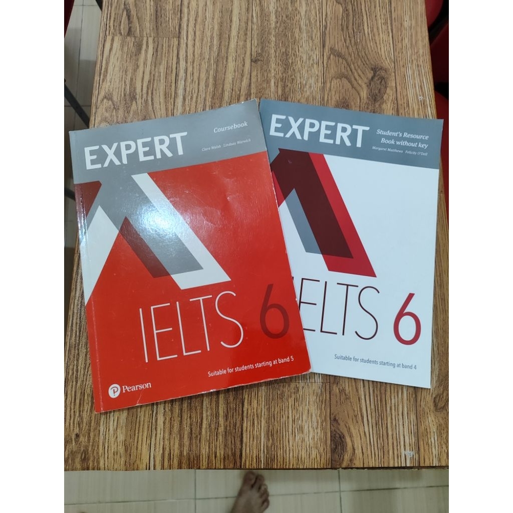 Expert IELTS 6 coursebook student book preloved