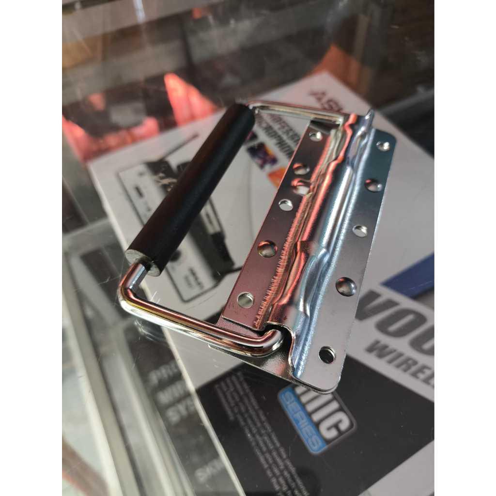 Handle Tempel Box Hardcase Besi Chrome 202 Handel Hard Case Mixer
