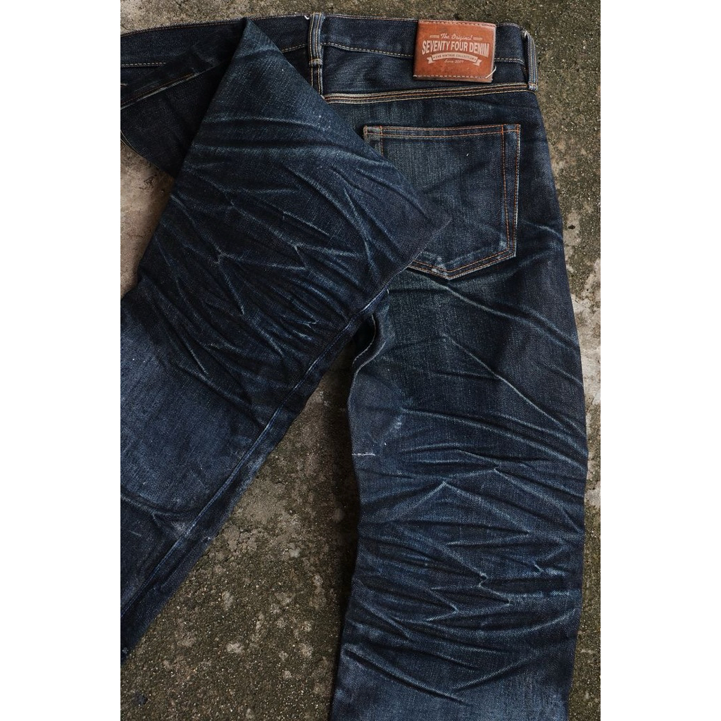 Denim jeans feding gacor