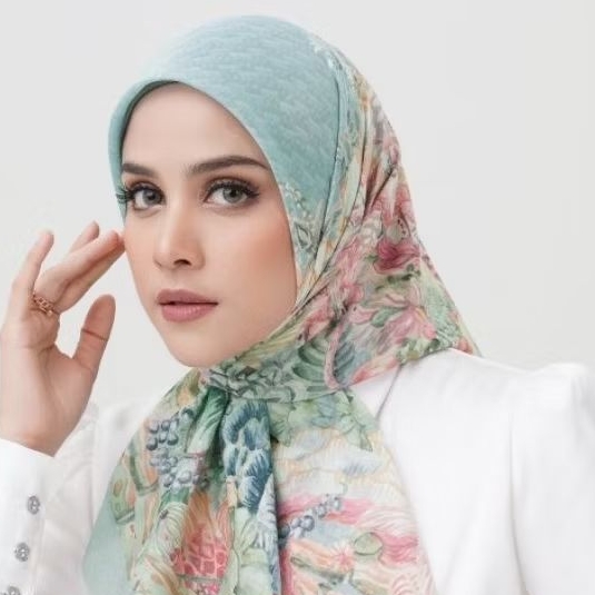 Forestis Square Aquamarine Buttonscarves New