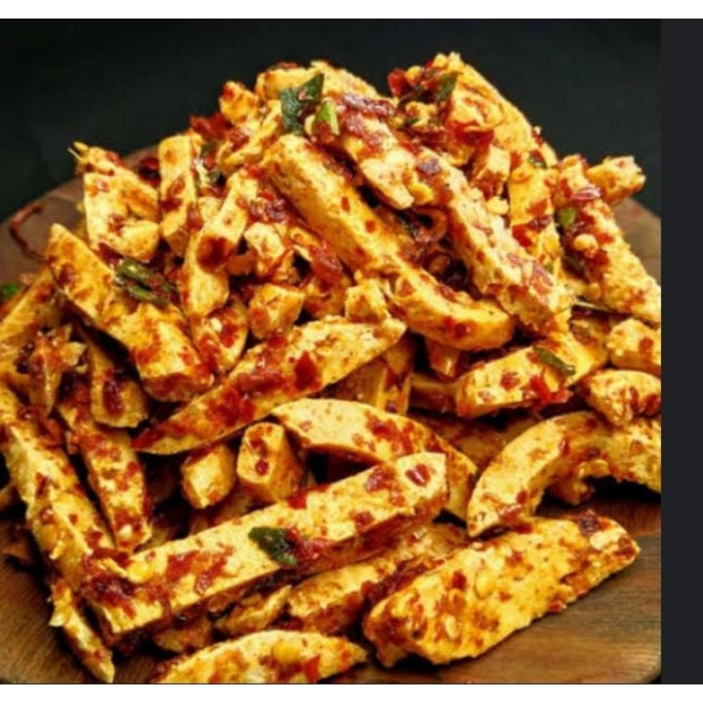 

basreng 100-150g by naya.bananachips