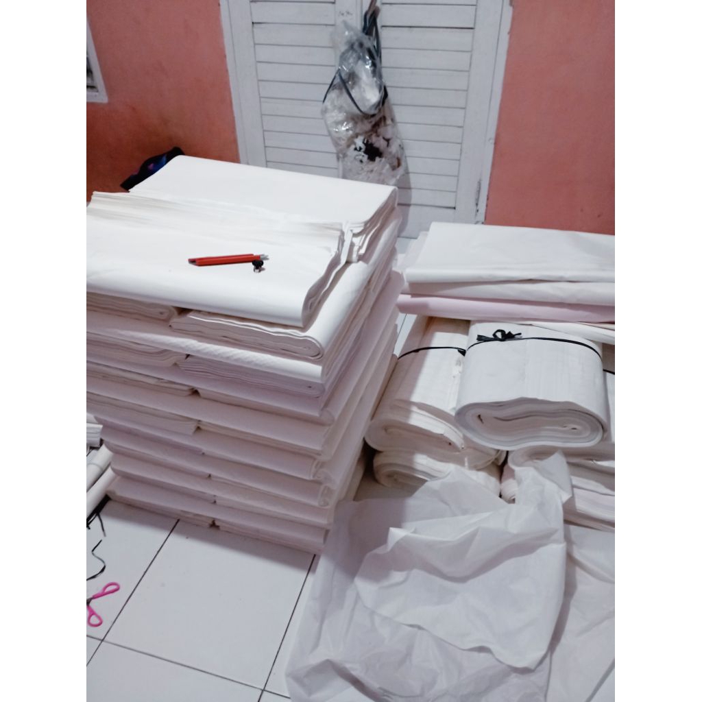 Kertas Layangan Litho Murah  Ukuran 85x90. 2 Kebet Geblus Harga/1 rim Isi 500 Lembar