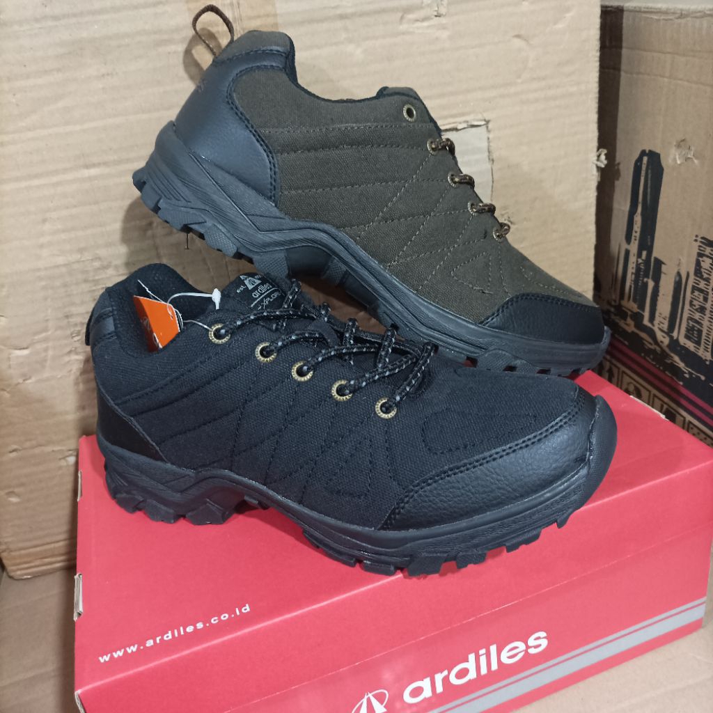 sepatu hiking camping Ardiles enderson original sepatu gunung