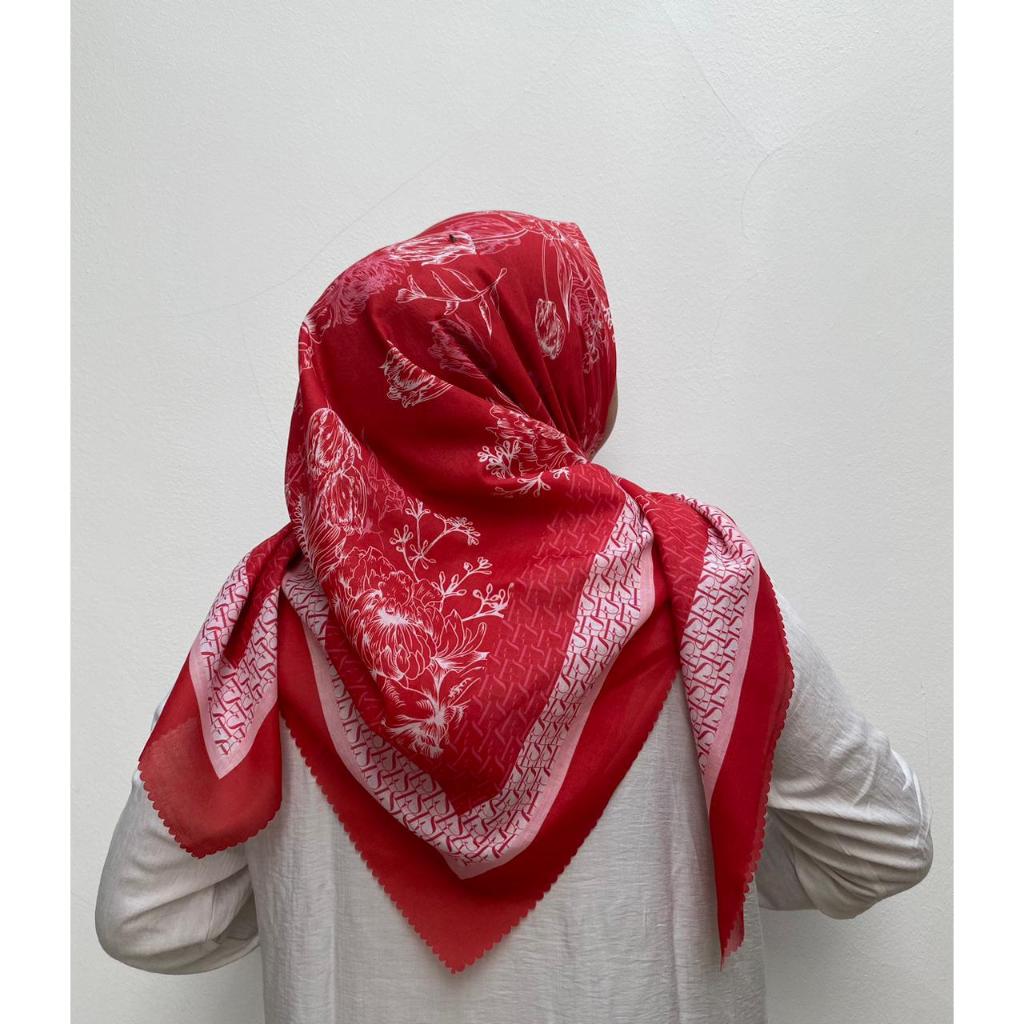Hijab Motif Merah Cabe Seragaman - Hijab Motif Murah