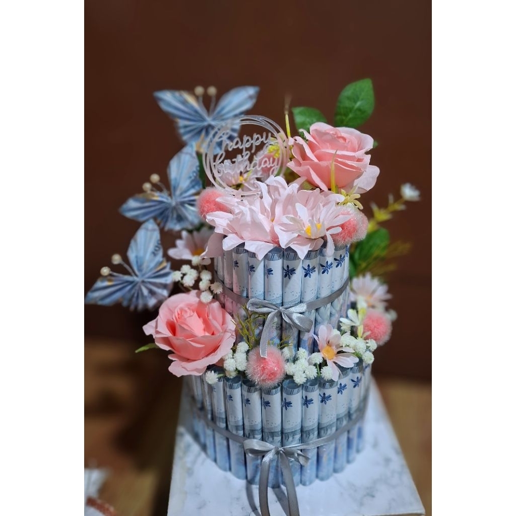 bucket.byfirda / buket ready / buket money cake / buket ulang tahun / buket uang tart 2 tingkat /buk